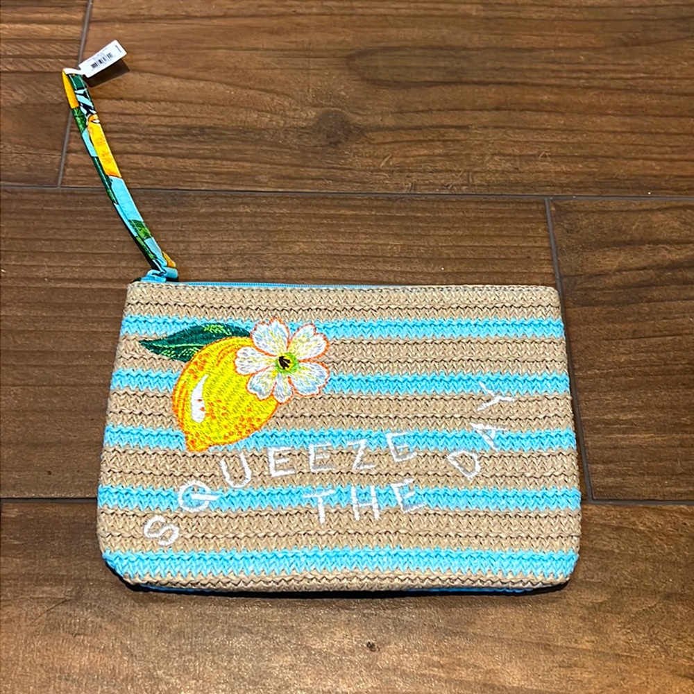 Vera Bradley | Lemon Grove Straw Beach Wristlet